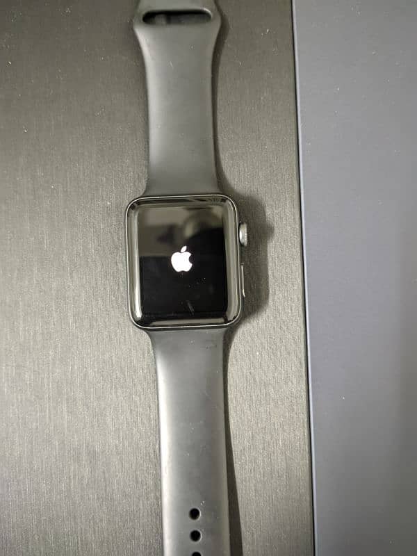 Apple Watch Series 2 (42mm) 6