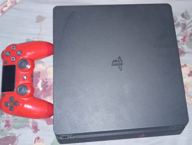 ps4 slim 500GB(Used) with controller (no box) 1