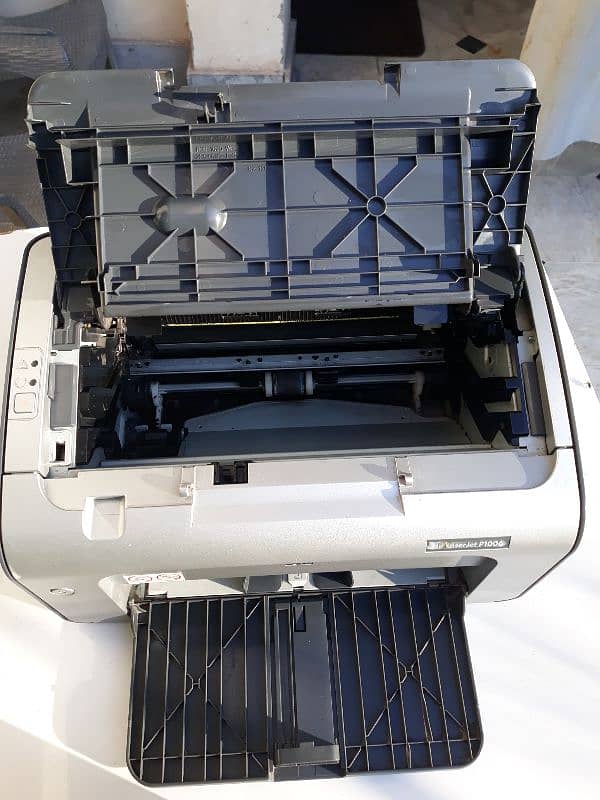 HP LaserJet P1006 Printe 4