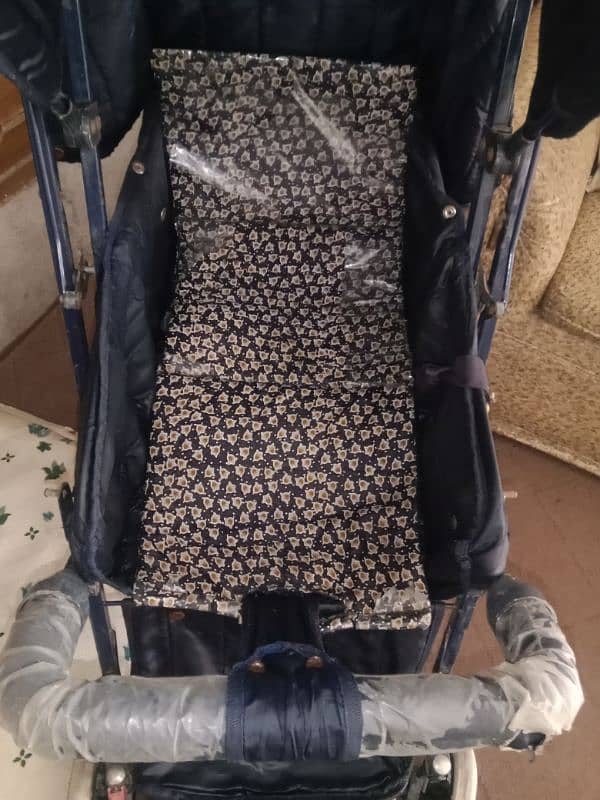 Best baby pram available. All metallic. 5