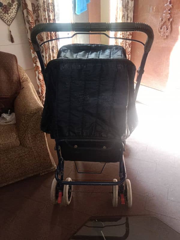 Best baby pram available. All metallic. 7