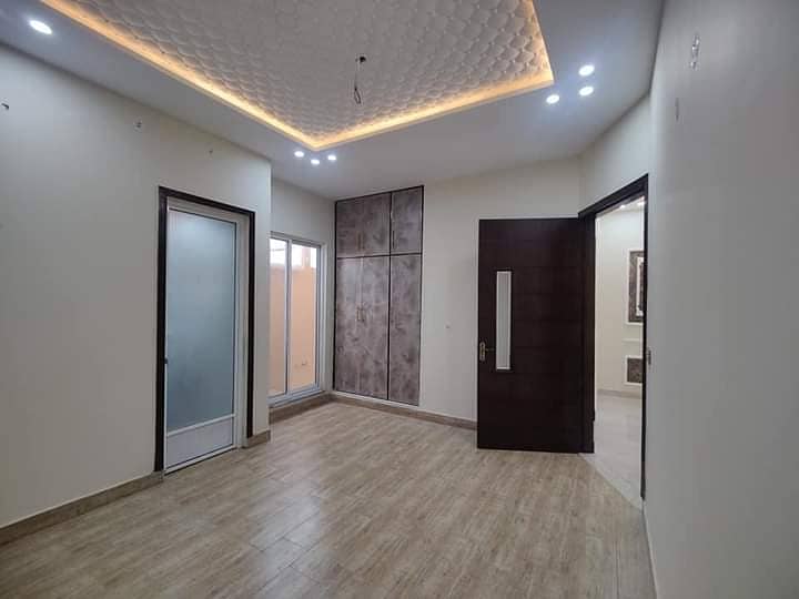 4 Marla Corner House Double Storey For Sale Bismillah Housing Scheme Phase 1 main Gt road Manawan Lahore. 11