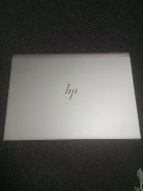 HP laptop 840g6 4