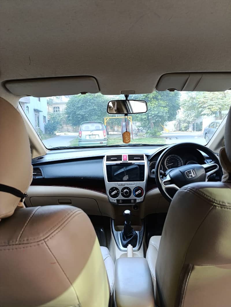 Honda City IVTEC 2019 Aspire 1.5 Manual Transmission 2