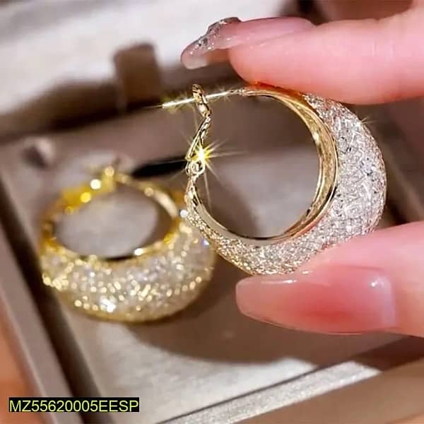 Ear ring drop design in golden color Cubic Zircone 2