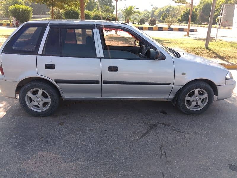 Suzuki Cultus VX 2005.03423401885 1