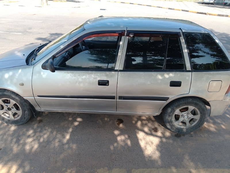 Suzuki Cultus VX 2005.03423401885 12