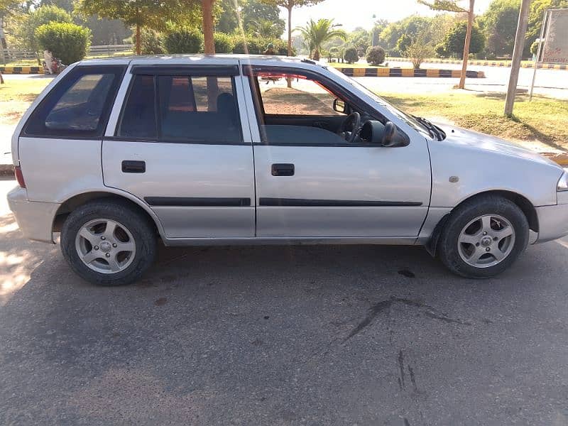 Suzuki Cultus VX 2005.03423401885 14