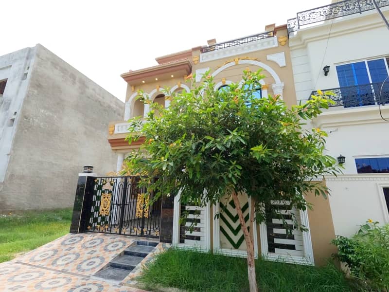 5 Marla House For sale In Central Park - Block A1 5