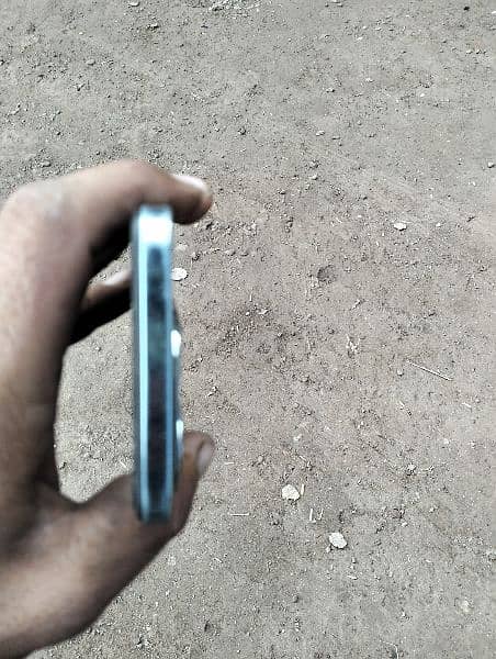 Infinix 40i 4