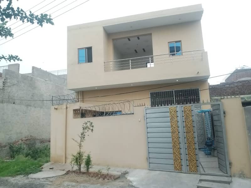 Gorgeous Prime Location 6 Marla House For sale Available In Ferozepur Road 8