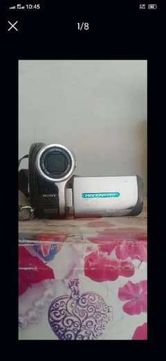 sony handycam dcr-dvd203 and spar parts for sale condition10/9