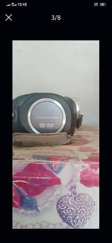 sony handycam dcr-dvd203 and spar parts for sale condition10/9 2