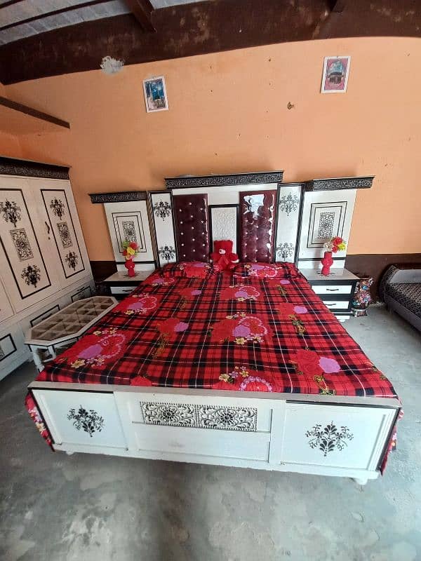 furniture for sale 0