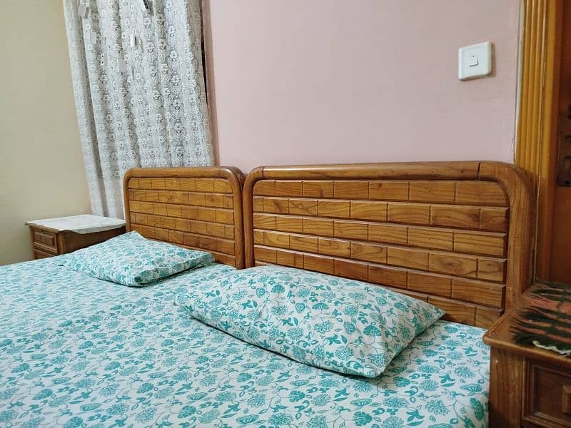 Single bed set with Molty foam mattress 3