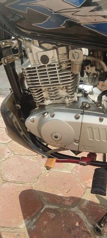 Suzuki GS 150se lush condition neat and clean one hand used 7