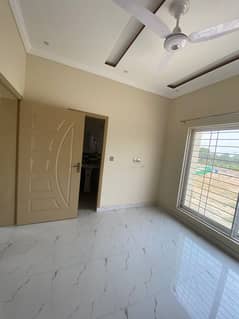 5 MARLA BRAND NEW HOUSE FOR RENT IN BAHRIA ORCHARD LAHORE ON LOW PRICE