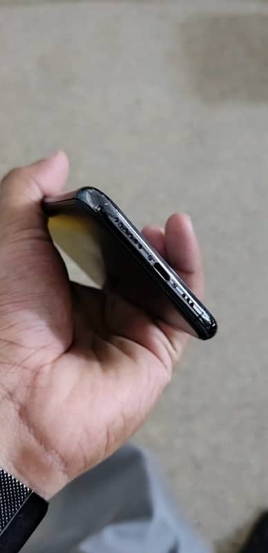 IPhone XS Sim Working Non PTA 8