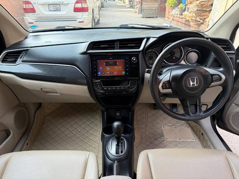 Honda BR-V 2021 10