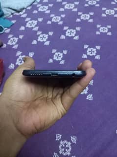 Infinix Hot 8 4/64 0