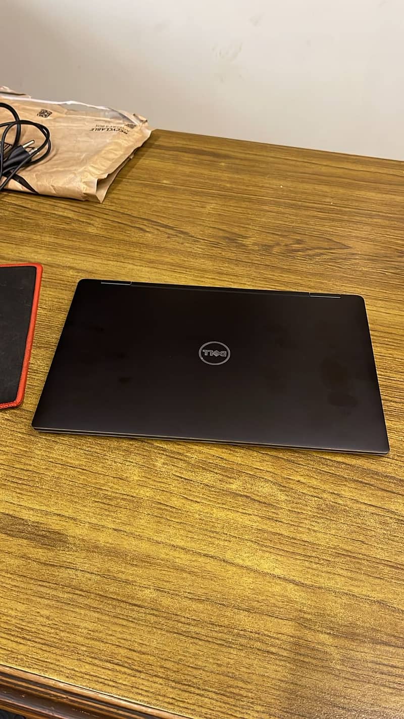 Dell XPS 13 9365 2-in-1 - 7th Gen Ci7 16GB 512GB SSD 13.3" Full HD Tou 4