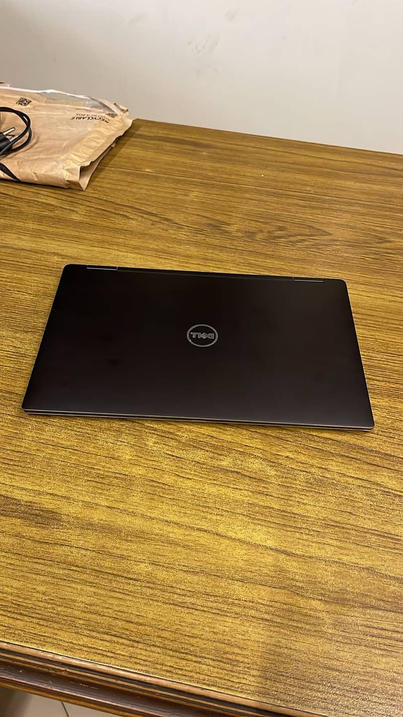 Dell XPS 13 9365 2-in-1 - 7th Gen Ci7 16GB 512GB SSD 13.3" Full HD Tou 5