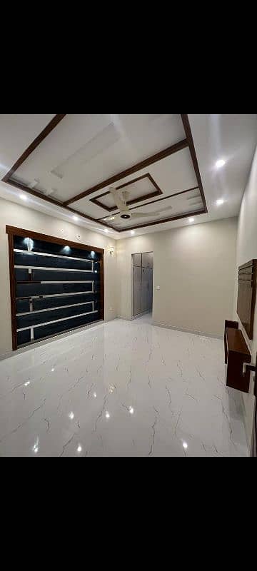 5 Marla New House For Rent in Bahria Town Lahore 17