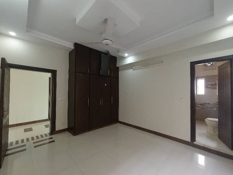 Ideal Corner 14.75Marla House Available In Bahria Town Phase 4, Rawalpindi 8