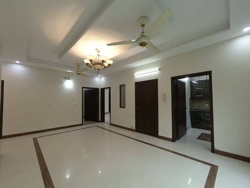 Ideal Corner 14.75Marla House Available In Bahria Town Phase 4, Rawalpindi 24