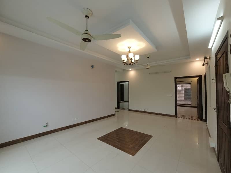 Ideal Corner 14.75Marla House Available In Bahria Town Phase 4, Rawalpindi 33