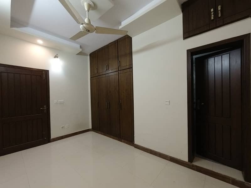 Ideal Corner 14.75Marla House Available In Bahria Town Phase 4, Rawalpindi 35