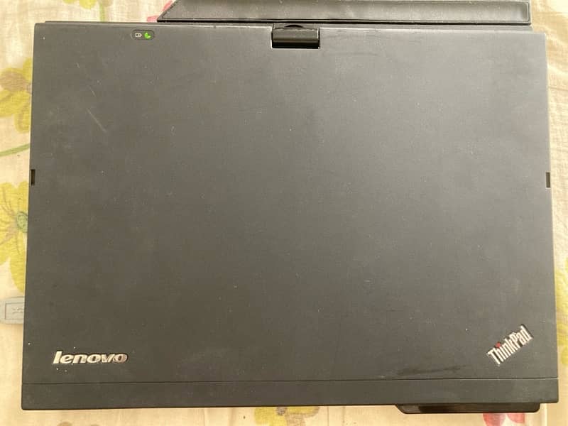 Lenovo ThinkPad (X230 Tablet) 3