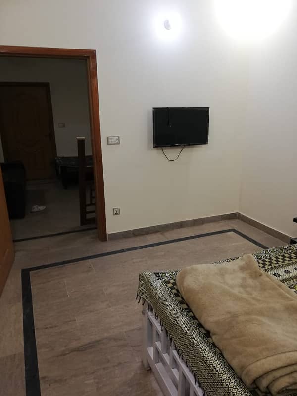 5 Marla Upper Full Furnished In Johar Town 4