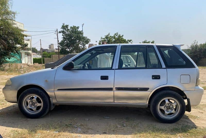 Suzuki Cultus VXR(CNG) 2005 1