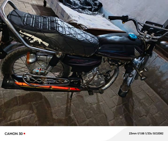 Honda CG 125 Modal 2015 2