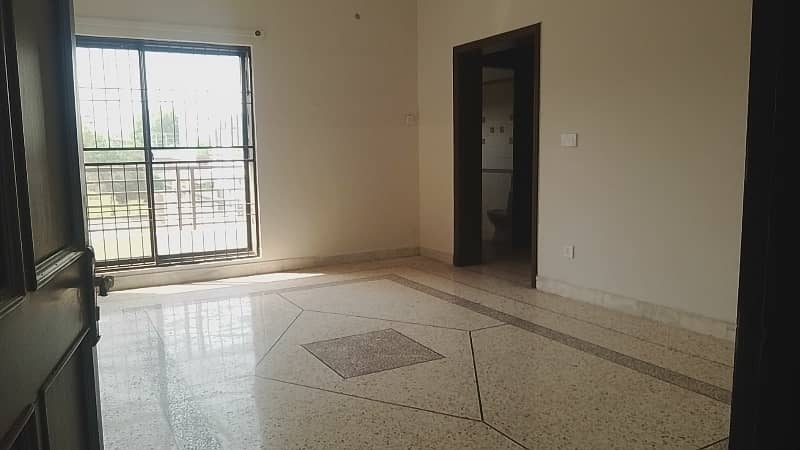 1 Kanal Double Story Double Unit House Is Vacant For Rent 11