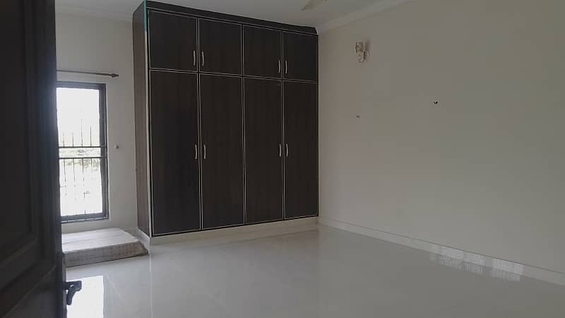 1 Kanal Double Story Double Unit House Is Vacant For Rent 25