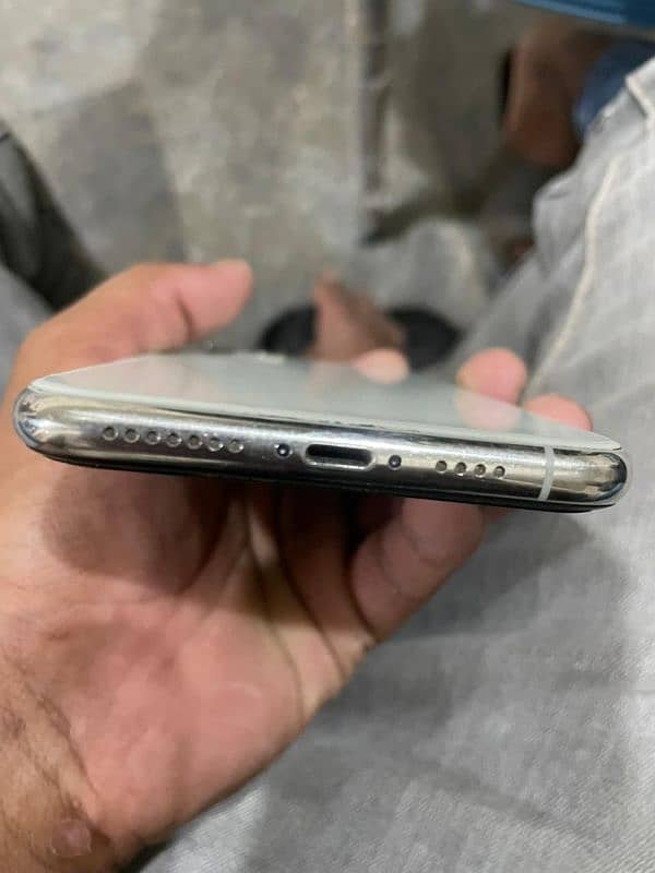 iPhone 11pro max 256gb 2