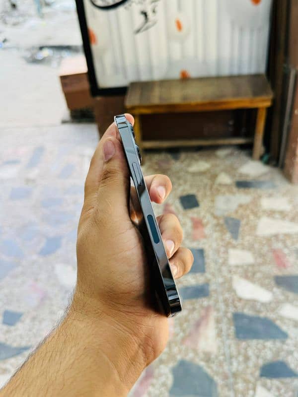 iphone 13 Pro Sheesha Condition Waterpack 6