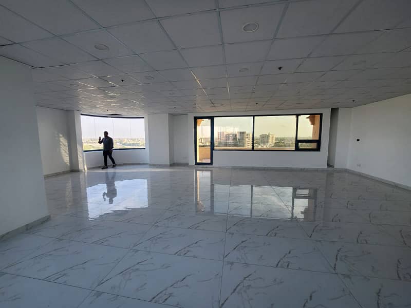 1400 Square Feet Brand New Office For Rent Prime Location Of Gulberg 5