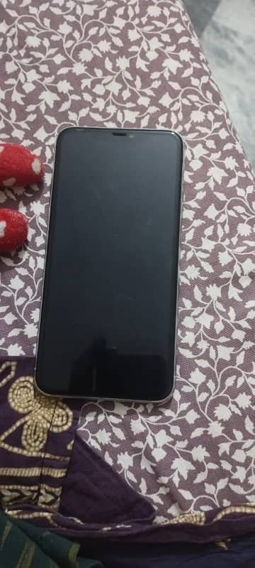 I phone 11 Pro Max Non PTA 2