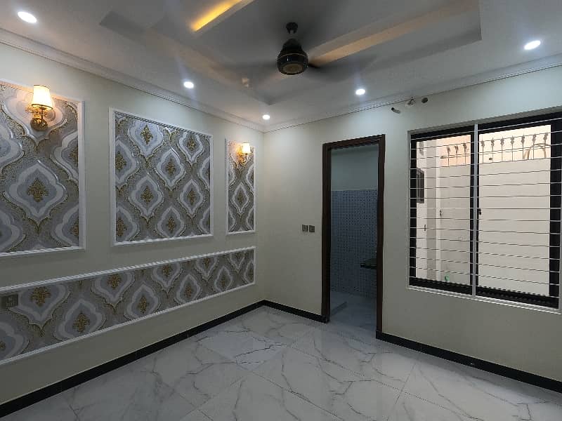 Prime Location 5 Marla Spacious House Is Available In Al Rehman Garden Phase 2 For Sale 10