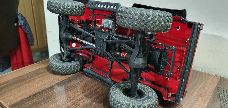 Axial SCX 10 crawler RC jeep , remote control 2