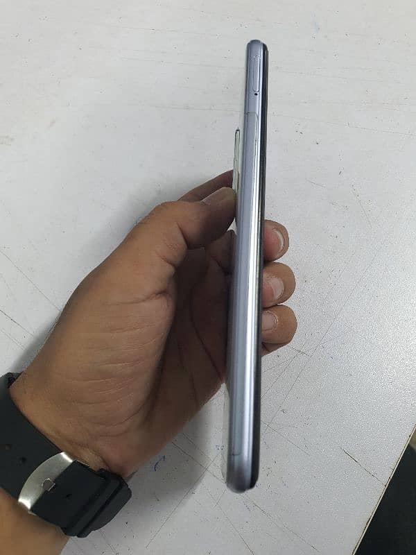 Vivo Y20 4/64gb 3