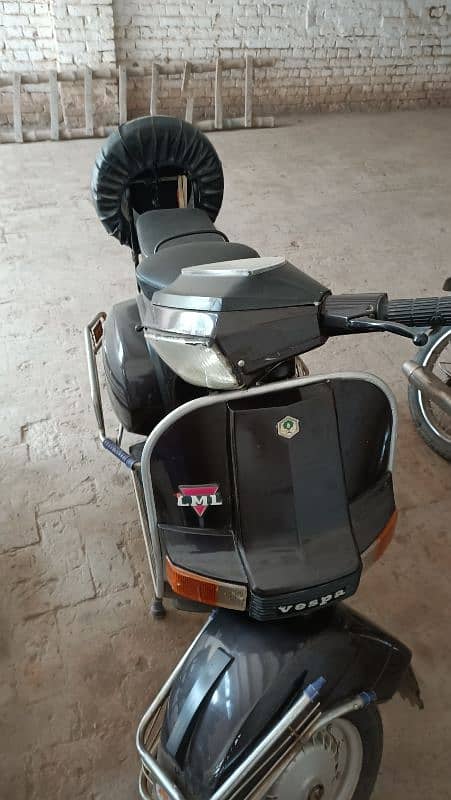 Vespa for sale 3