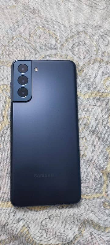 Samsung Galaxy S21 8/128 4