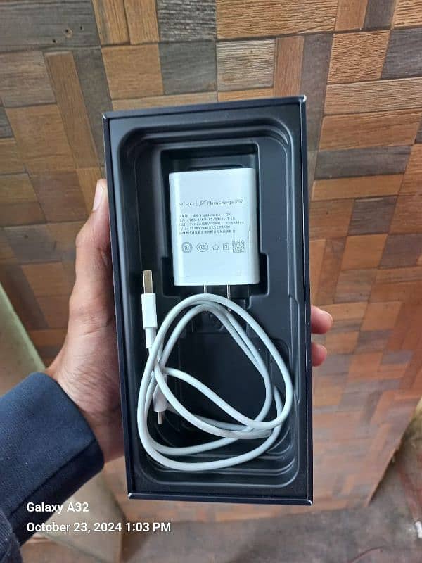 Vivo v23e || Full Box || Mint Condition || Complete Accessories 1