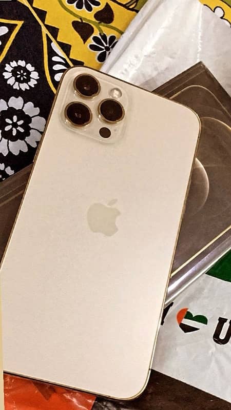 iPhone 12 pro max 0