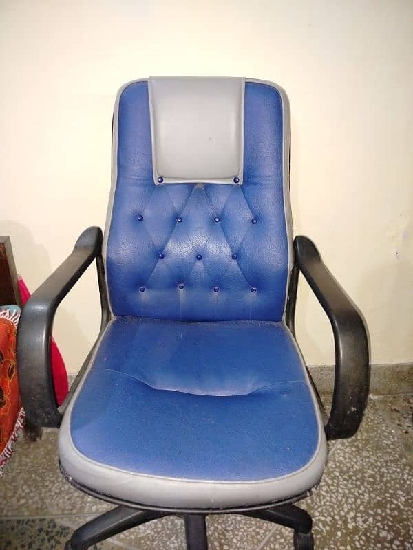 Office Boss Chair 5