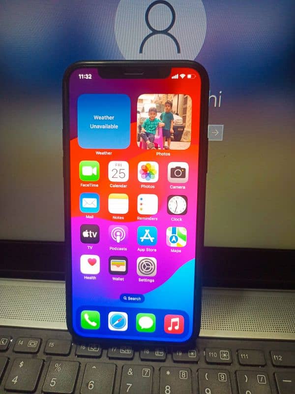 iPhone 11 Pro 4